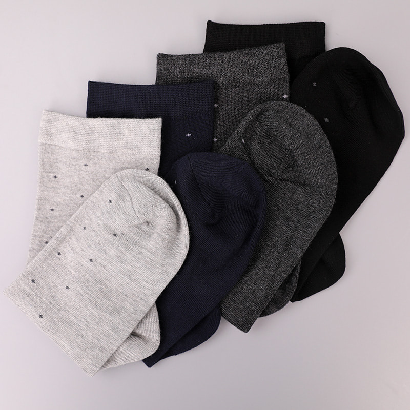 Nylon de seda fiado macio envolto em amônia, invisível em forma de diamante pequeno ponto jacquard costurado à mão meias masculinas grossas de inverno WSD2851
