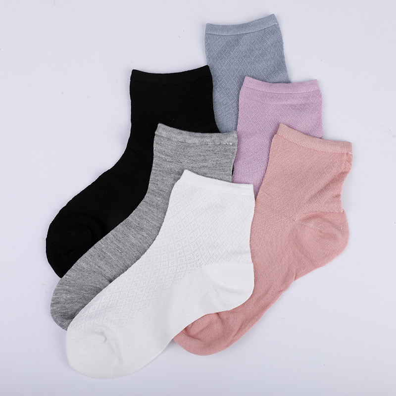 Bolsa de nylon de fibra de bambu macia, meias femininas casuais finas e pequenas de diamante, meias femininas costuradas à mão WSD1689